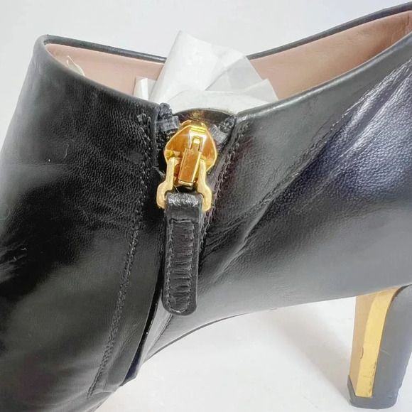 Chloe RARE Black Leather Heeled Booties Gold Detailing Women's Size 36.5 EU 6.5 - Picture 13 of 14